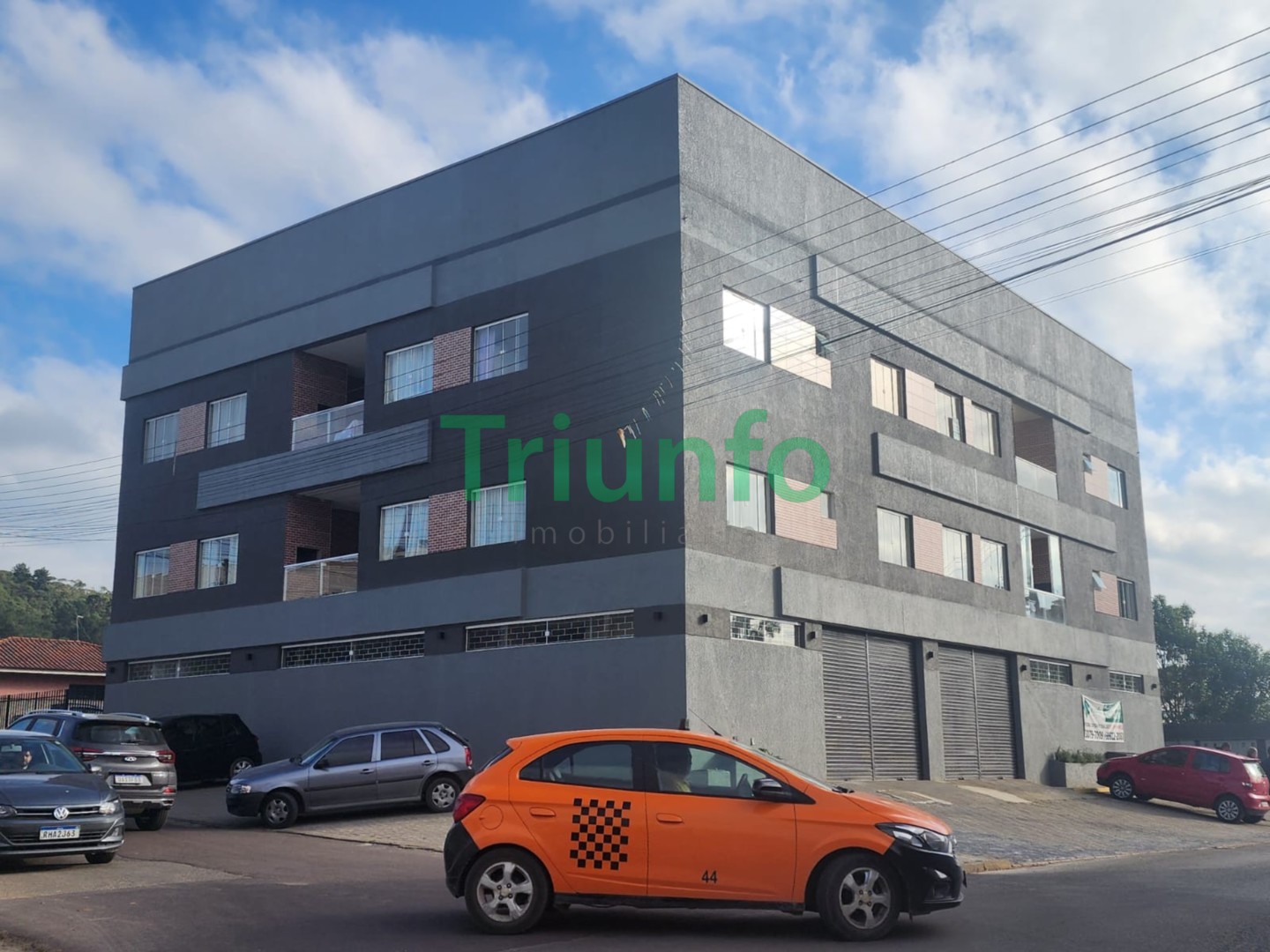 Sala Comercial para locacao no Centro em Itaperucu com 434m² por R$ 5.875,00