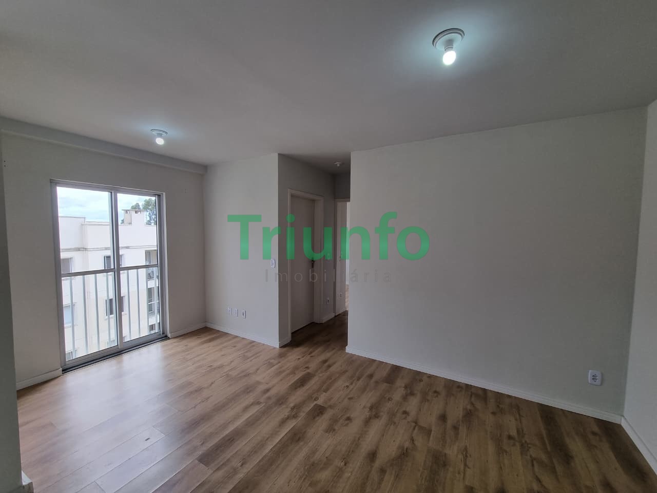 Apartamento para venda no Italia em Sao Jose dos Pinhais com 66,37m² por R$ 250.000,00