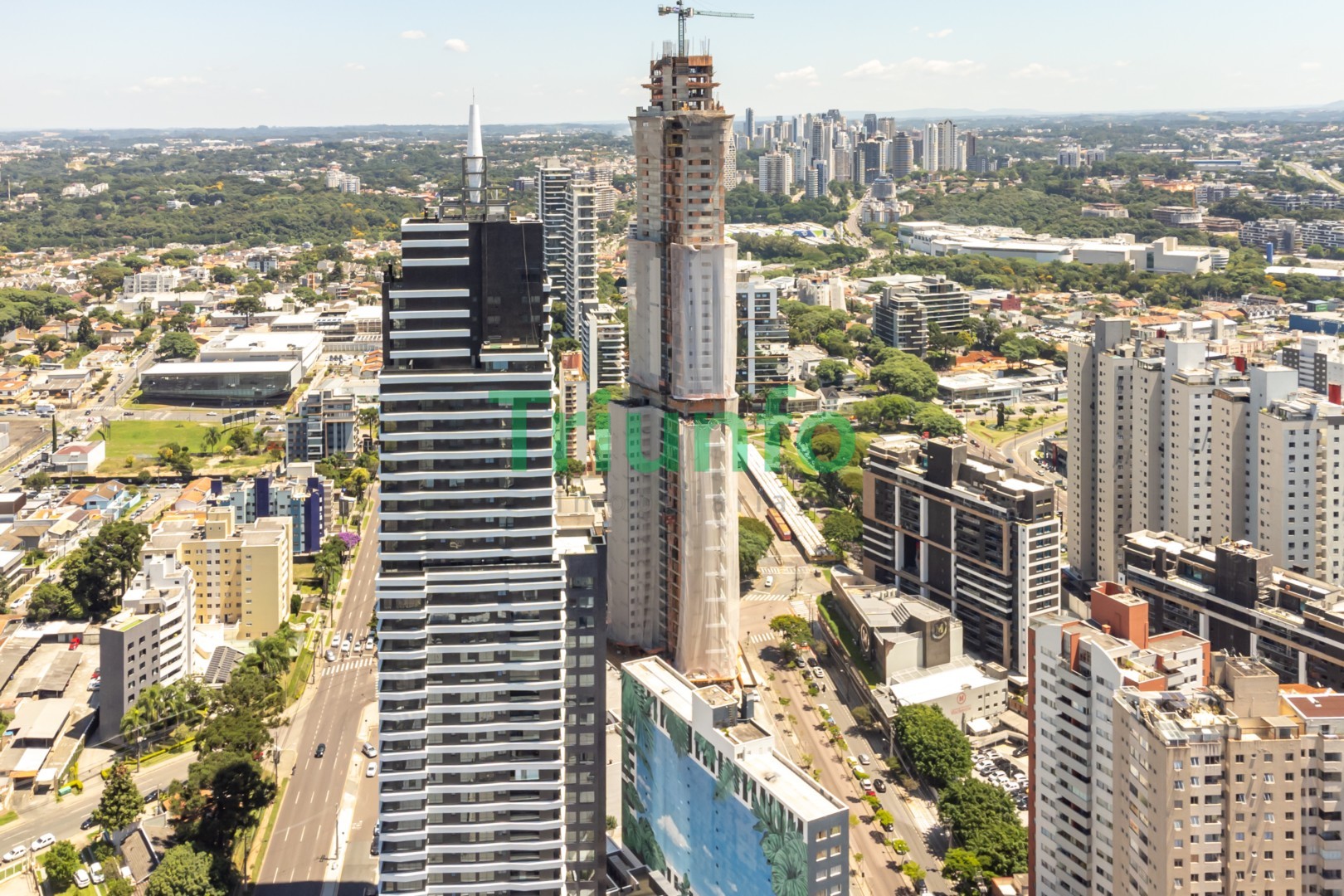 Apartamento para venda no Bigorrilho em Curitiba com 0m² por R$ 4.490.000.000,00