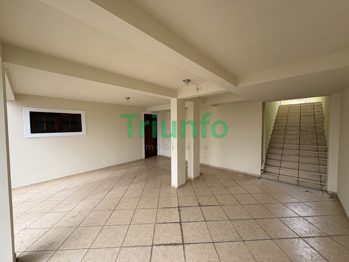 Sobrado para venda no Santa Felicidade em Curitiba com 180m² por R$ 980.000,00