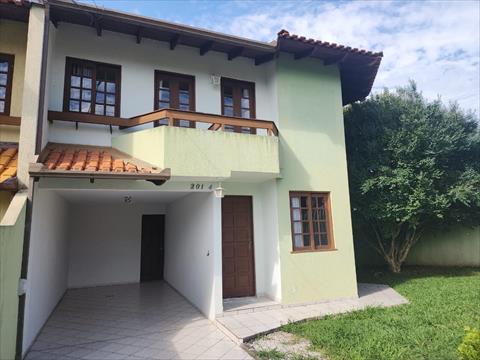 Sobrado para vendalocacaovenda e locacao no Sao Braz em Curitiba com 235,76m² por R$ 960.000,005.400,00