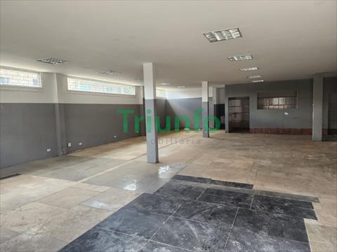 Loja para locacao no Centro em Itaperucu com 434m² por R$ 5.875,00