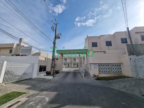 Sobrado para locacao no Xaxim em Curitiba com 91,3m² por R$ 3.840,00