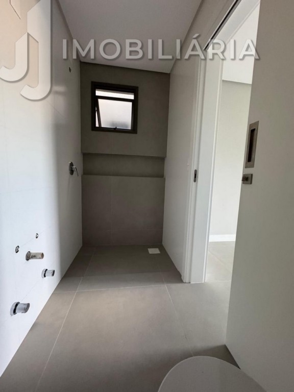 Apartamento para venda no Ingleses do Rio Vermelho em Florianopolis com 132,38m² por R$ 990.000,00
