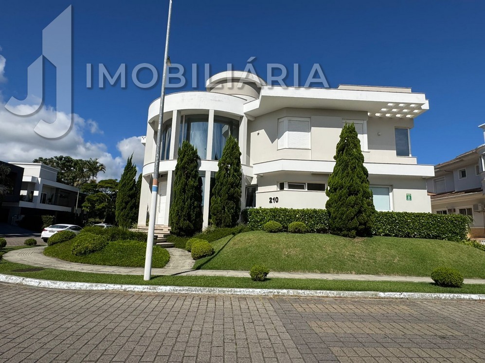 Casa Residencial para venda no Jurere Internacional em Florianopolis com 613m² por R$ 7.500.000,00