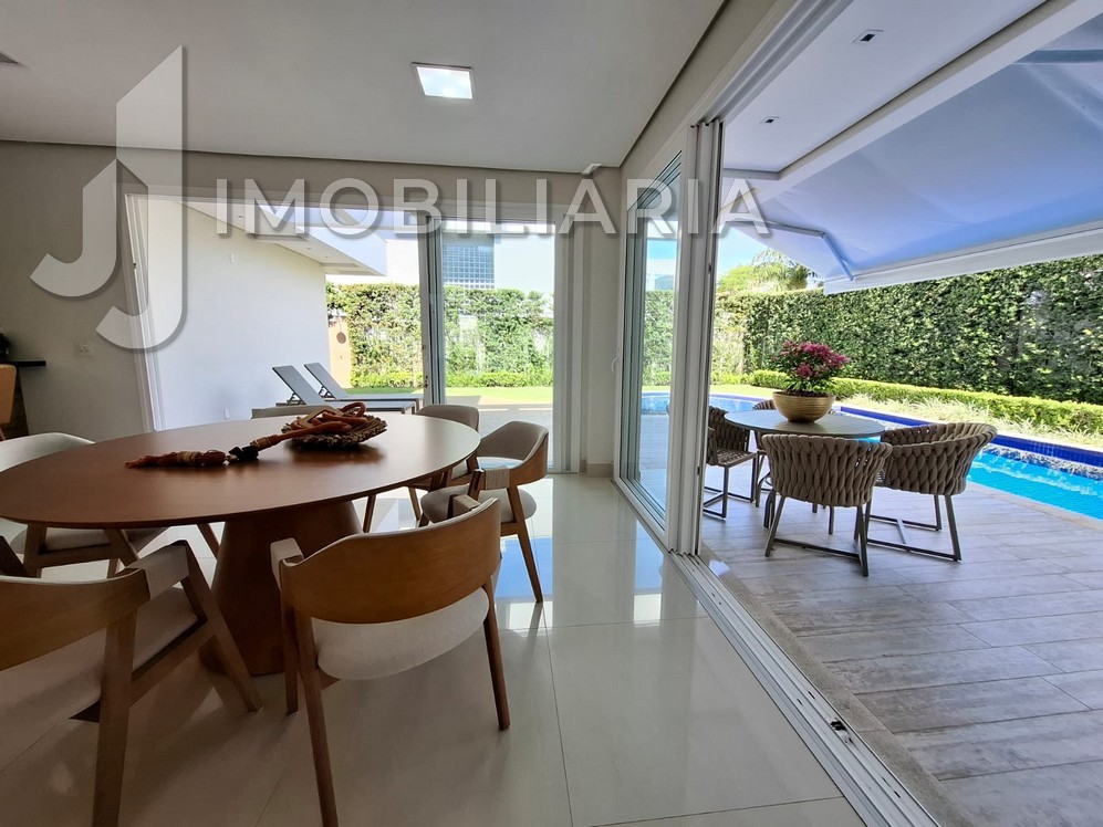 Casa Residencial para venda no Jurere Internacional em Florianopolis com 613m² por R$ 7.500.000,00
