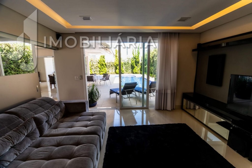Casa Residencial para venda no Jurere Internacional em Florianopolis com 613m² por R$ 7.500.000,00