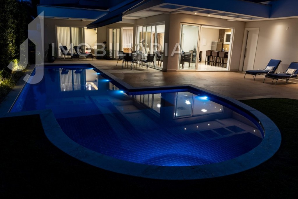 Casa Residencial para venda no Jurere Internacional em Florianopolis com 613m² por R$ 7.500.000,00