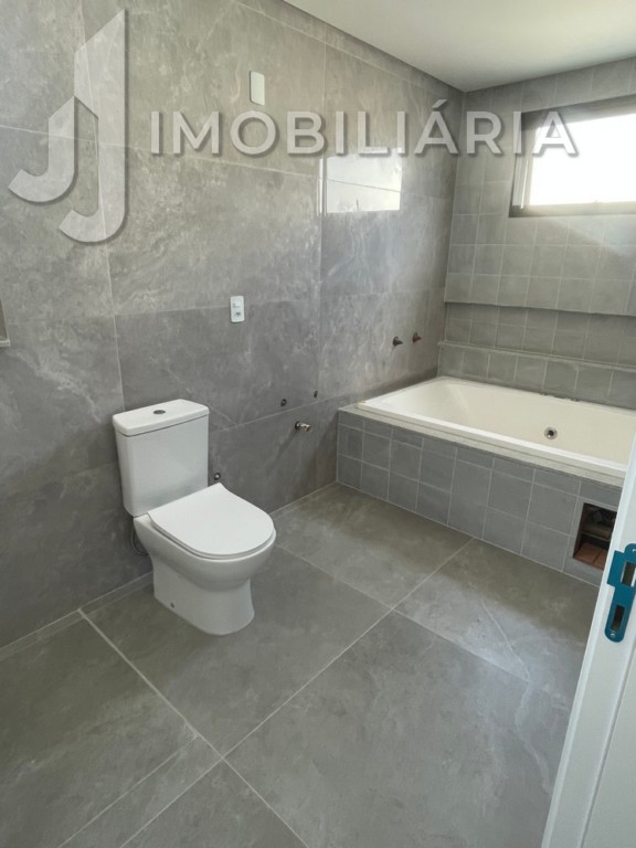 Casa Residencial para venda no Cachoeira do Bom Jesus em Florianopolis com 247,42m² por R$ 1.865.000,00