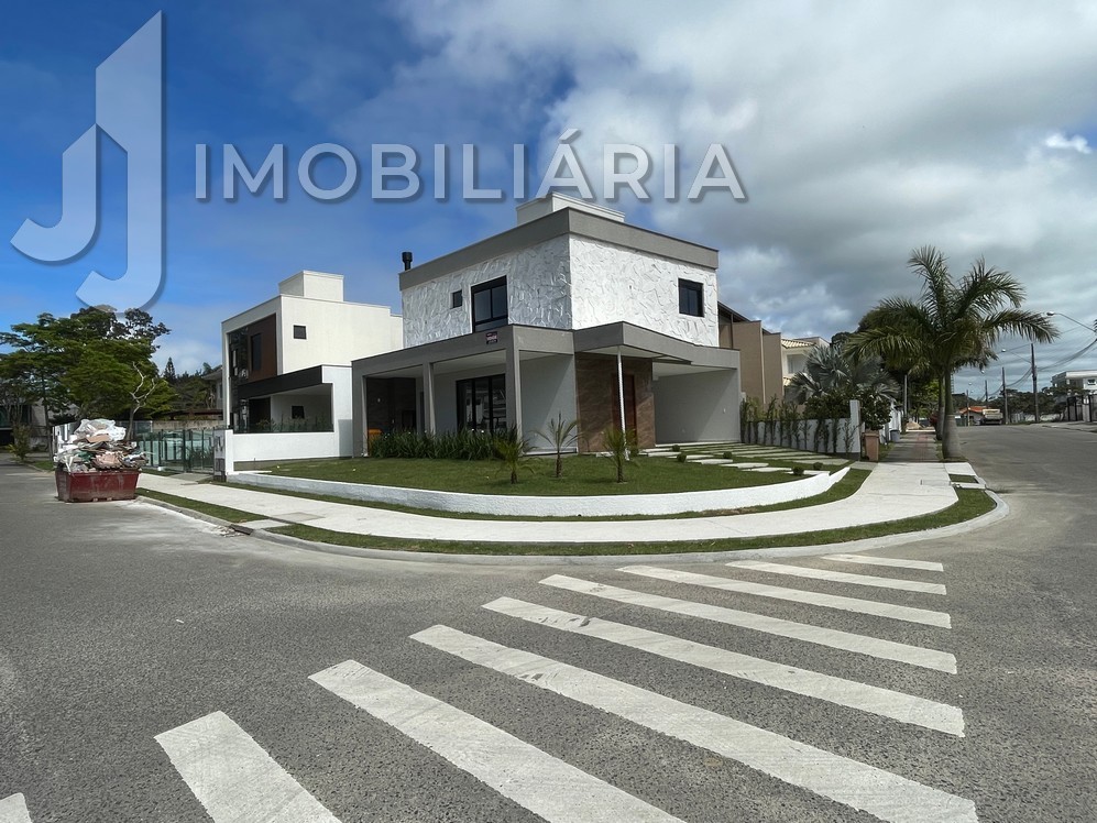 Casa Residencial para venda no Cachoeira do Bom Jesus em Florianopolis com 247,42m² por R$ 1.865.000,00