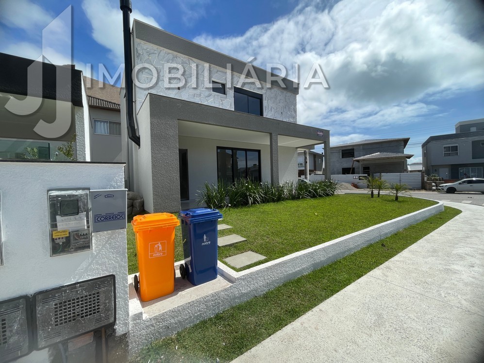 Casa Residencial para venda no Cachoeira do Bom Jesus em Florianopolis com 247,42m² por R$ 1.865.000,00