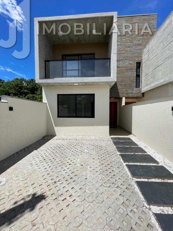 Casa Residencial para venda no Sao Joao do Rio Vermelho em Florianopolis com 176m² por R$ 750.000,00