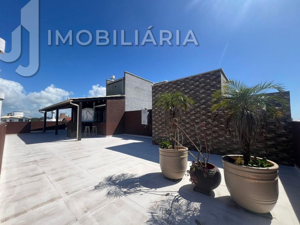 Cobertura para venda no Ingleses do Rio Vermelho em Florianopolis com 252m² por R$ 850.000,00