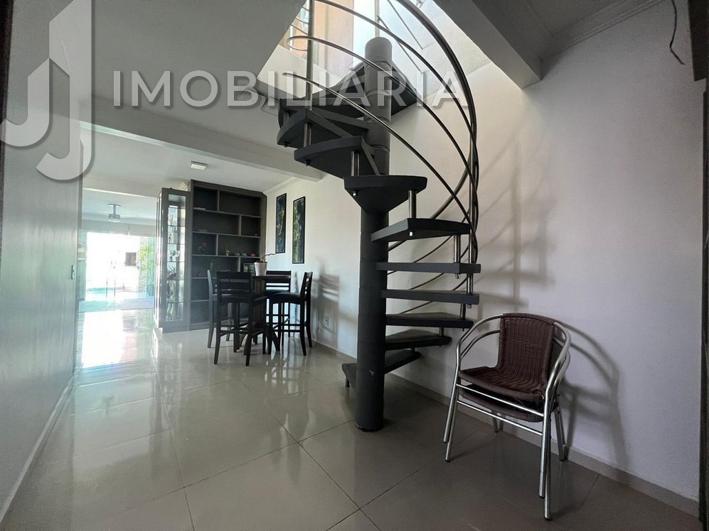 Cobertura para venda no Ingleses do Rio Vermelho em Florianopolis com 252m² por R$ 850.000,00