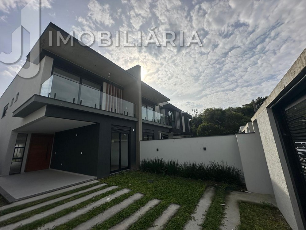 Casa Residencial para venda no Ingleses do Rio Vermelho em Florianopolis com 224m² por R$ 1.300.000,00