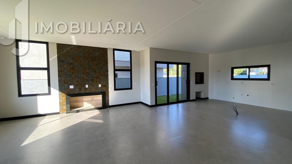 Casa Residencial para venda no Sao Joao do Rio Vermelho em Florianopolis com 420m² por R$ 1.910.000,00