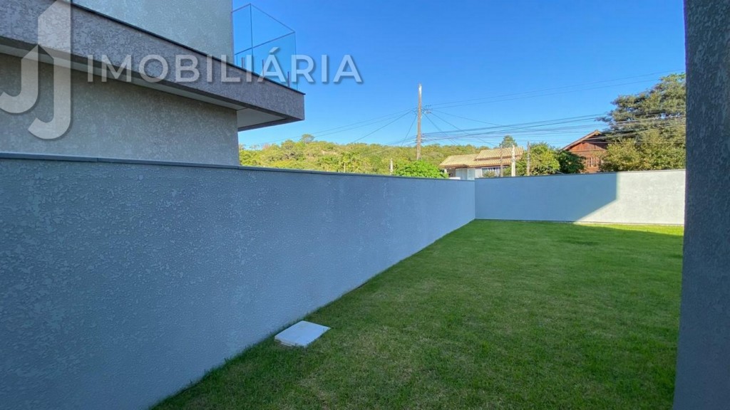 Casa Residencial para venda no Sao Joao do Rio Vermelho em Florianopolis com 420m² por R$ 1.910.000,00