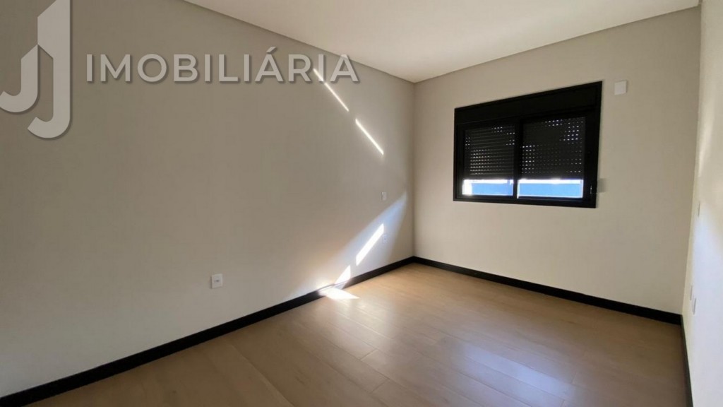 Casa Residencial para venda no Sao Joao do Rio Vermelho em Florianopolis com 420m² por R$ 1.910.000,00
