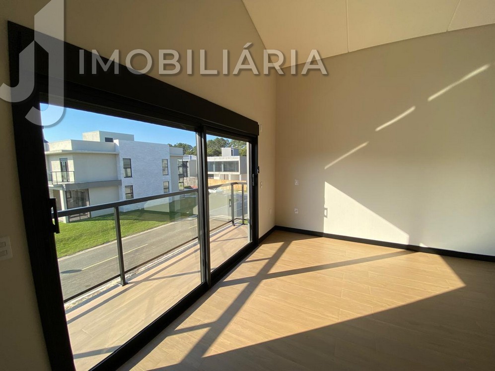 Casa Residencial para venda no Sao Joao do Rio Vermelho em Florianopolis com 420m² por R$ 1.910.000,00
