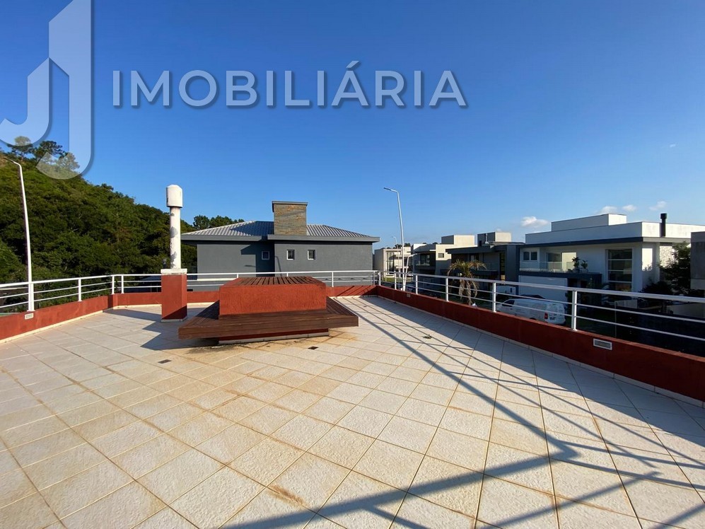 Casa Residencial para venda no Sao Joao do Rio Vermelho em Florianopolis com 420m² por R$ 1.910.000,00