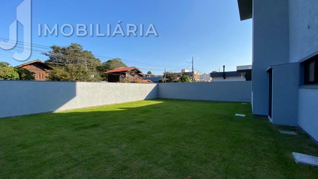 Casa Residencial para venda no Sao Joao do Rio Vermelho em Florianopolis com 420m² por R$ 1.910.000,00