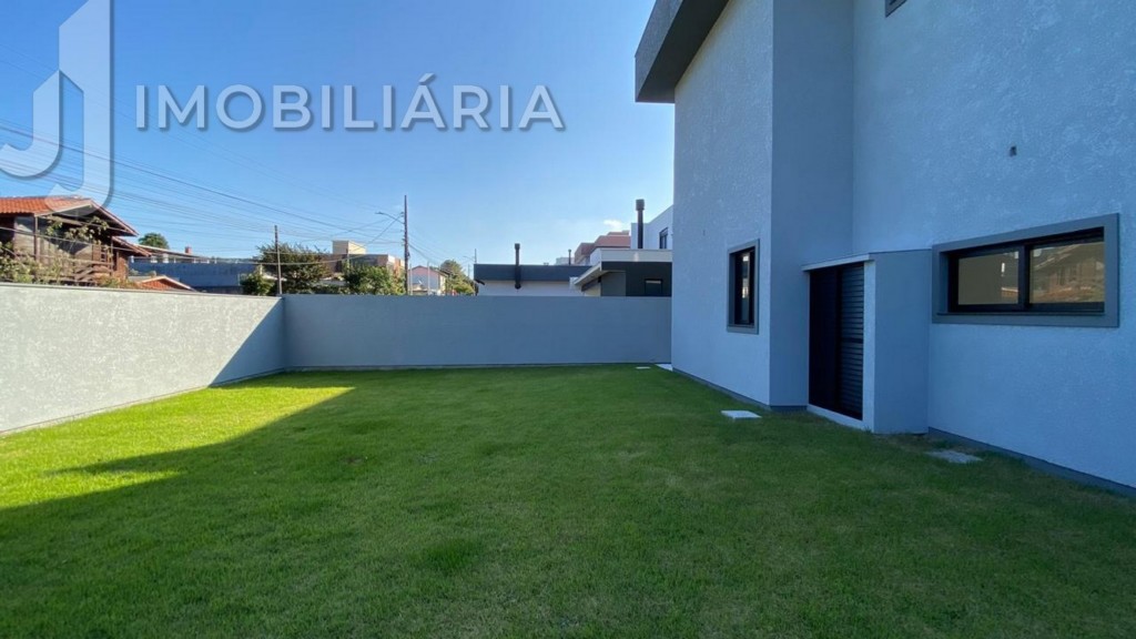 Casa Residencial para venda no Sao Joao do Rio Vermelho em Florianopolis com 420m² por R$ 1.910.000,00