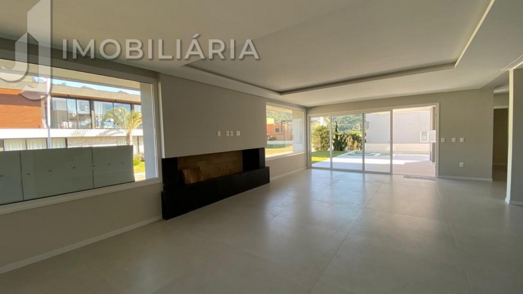 Casa Residencial para venda no Ingleses do Rio Vermelho em Florianopolis com 450m² por R$ 4.469.000,00
