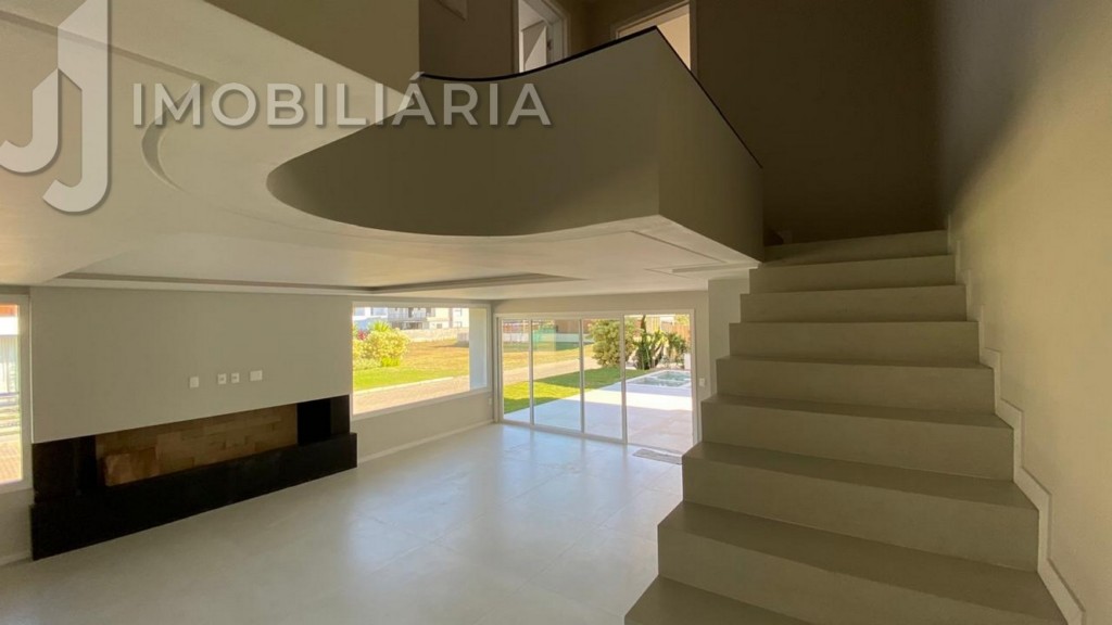 Casa Residencial para venda no Ingleses do Rio Vermelho em Florianopolis com 450m² por R$ 4.469.000,00