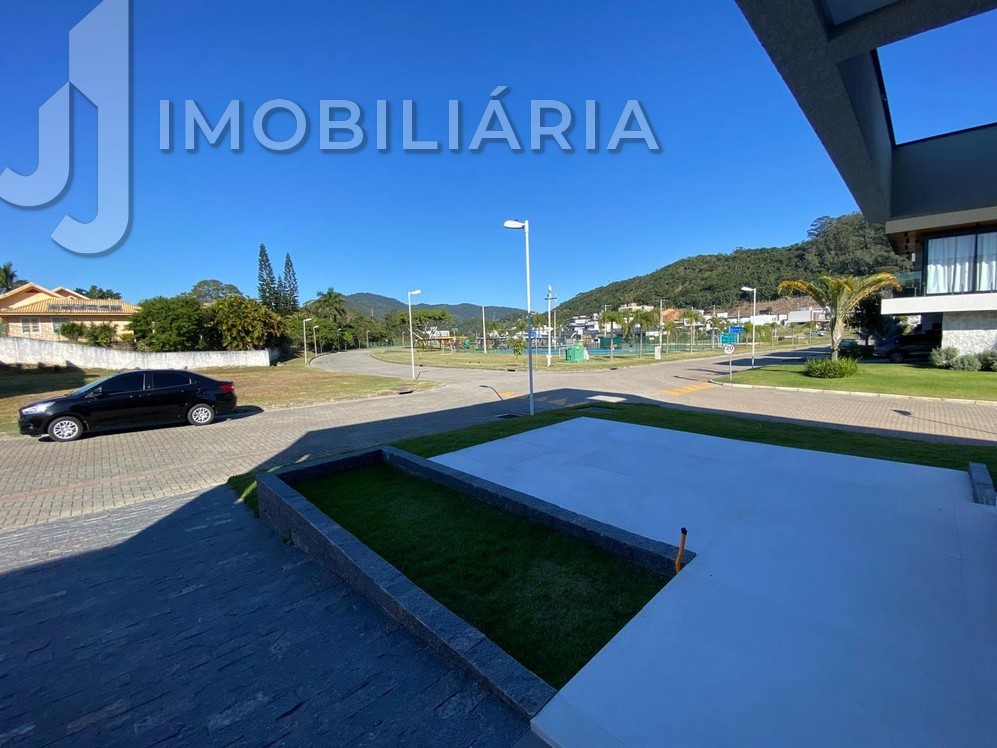 Casa Residencial para venda no Ingleses do Rio Vermelho em Florianopolis com 450m² por R$ 4.469.000,00