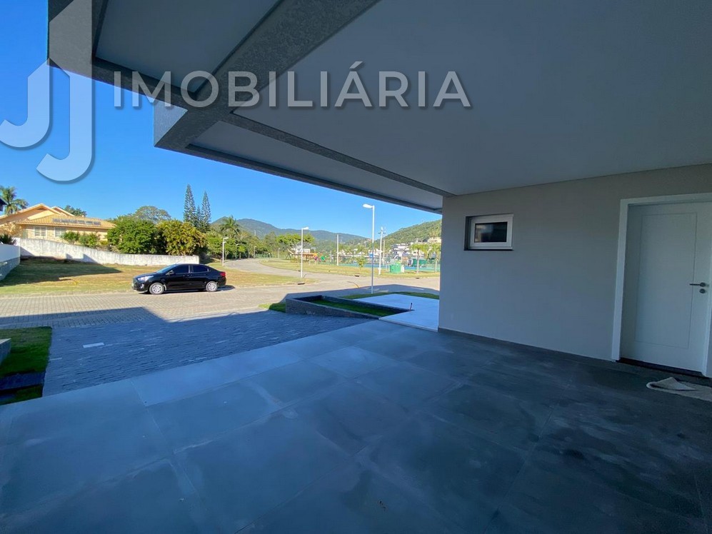 Casa Residencial para venda no Ingleses do Rio Vermelho em Florianopolis com 450m² por R$ 4.469.000,00