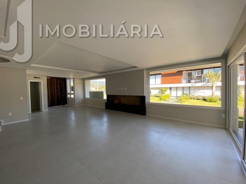Casa Residencial para venda no Ingleses do Rio Vermelho em Florianopolis com 450m² por R$ 4.469.000,00