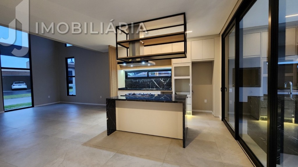 Casa Residencial para venda no Sao Joao do Rio Vermelho em Florianopolis com 423m² por R$ 2.600.000,00