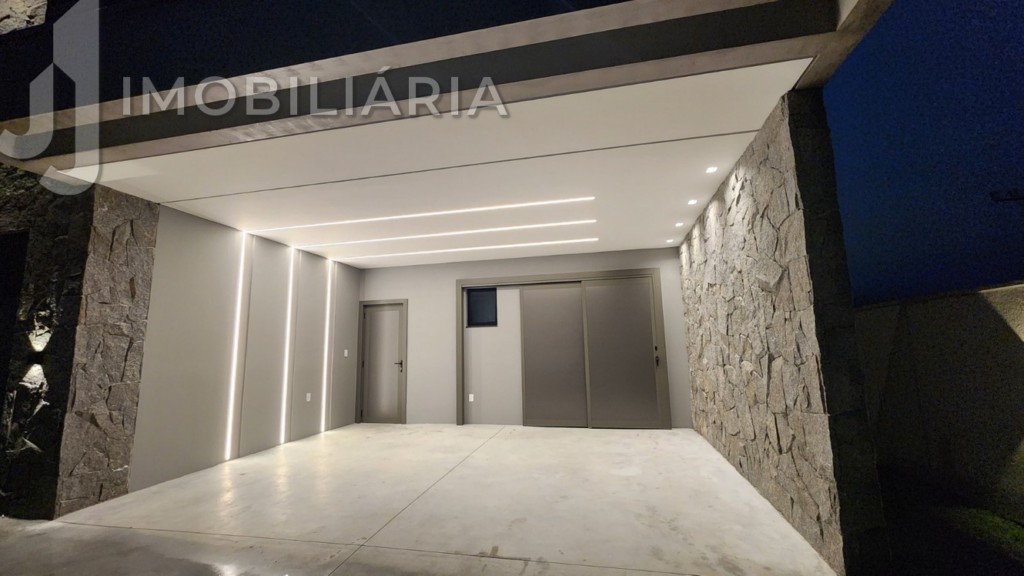 Casa Residencial para venda no Sao Joao do Rio Vermelho em Florianopolis com 423m² por R$ 2.600.000,00