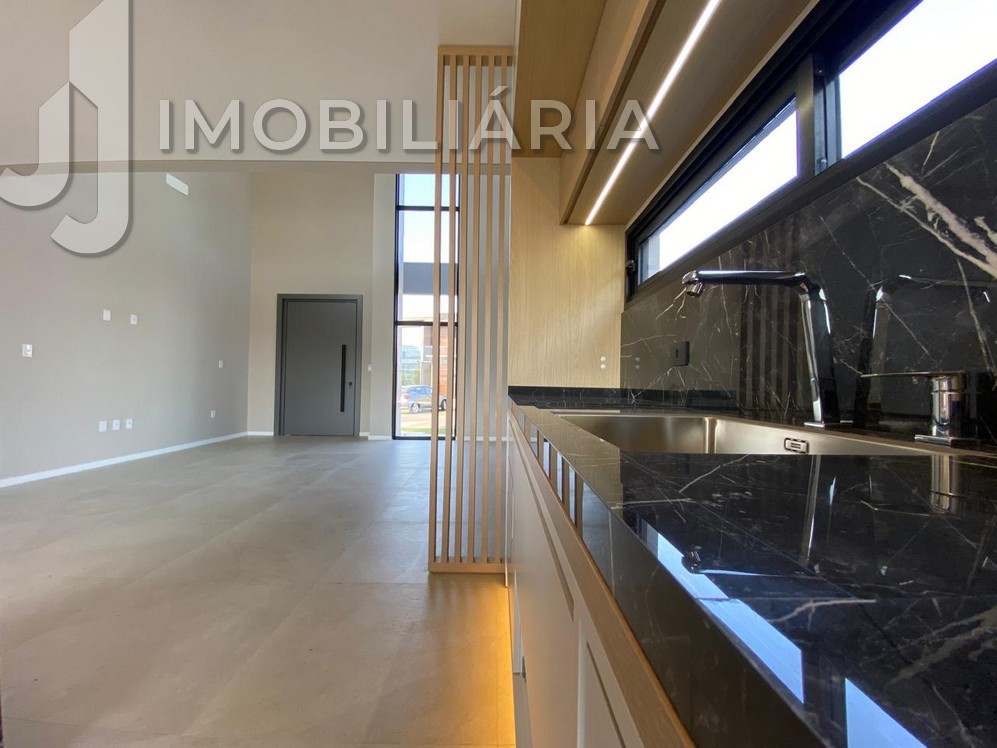 Casa Residencial para venda no Sao Joao do Rio Vermelho em Florianopolis com 423m² por R$ 2.600.000,00