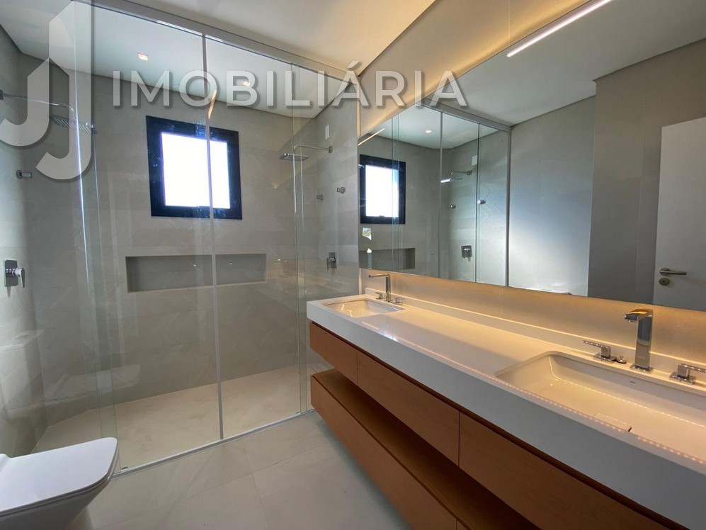 Casa Residencial para venda no Sao Joao do Rio Vermelho em Florianopolis com 423m² por R$ 2.600.000,00
