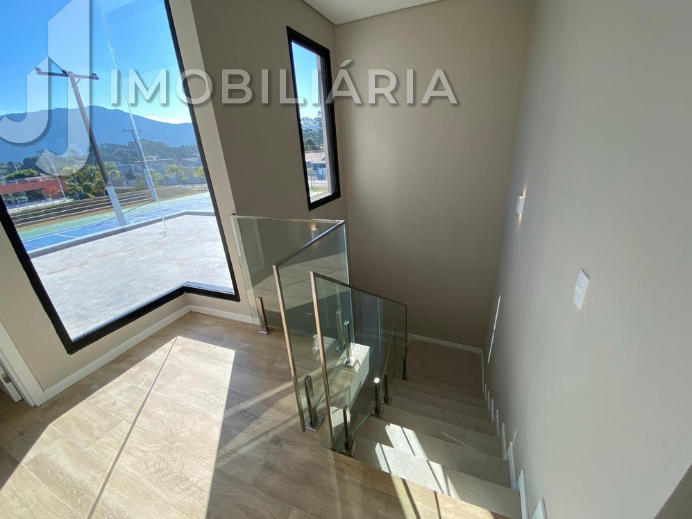 Casa Residencial para venda no Sao Joao do Rio Vermelho em Florianopolis com 423m² por R$ 2.600.000,00