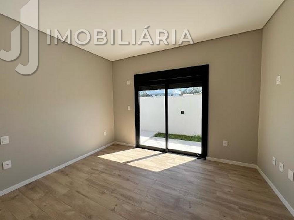 Casa Residencial para venda no Sao Joao do Rio Vermelho em Florianopolis com 423m² por R$ 2.490.000,00