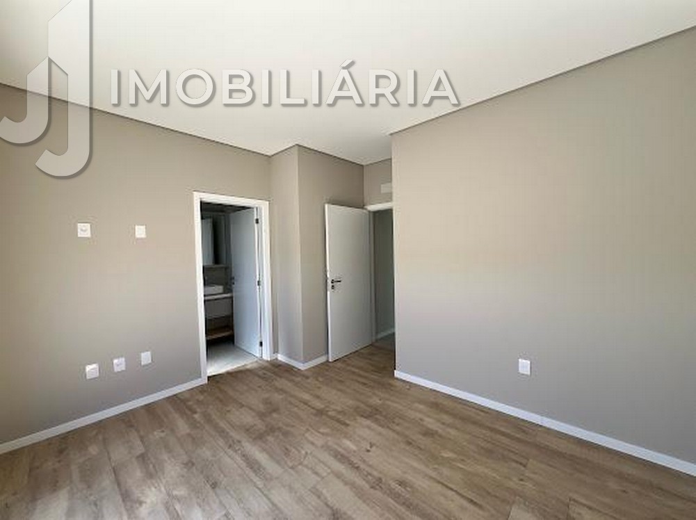 Casa Residencial para venda no Sao Joao do Rio Vermelho em Florianopolis com 423m² por R$ 2.490.000,00