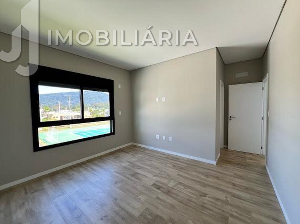 Casa Residencial para venda no Sao Joao do Rio Vermelho em Florianopolis com 423m² por R$ 2.490.000,00