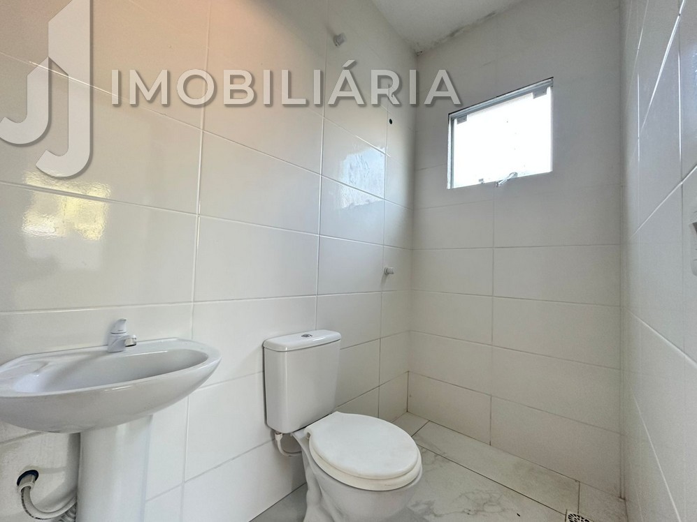 Casa Residencial para venda no Sao Joao do Rio Vermelho em Florianopolis com 430m² por R$ 580.000,00