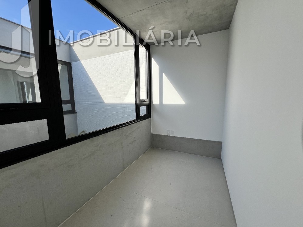 Casa Residencial para venda no Ingleses do Rio Vermelho em Florianopolis com 216m² por R$ 1.800.000,00