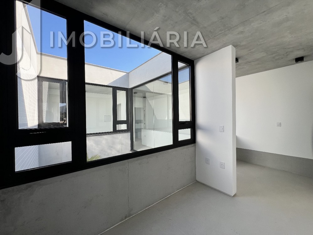Casa Residencial para venda no Ingleses do Rio Vermelho em Florianopolis com 216m² por R$ 1.800.000,00