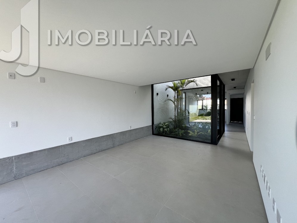 Casa Residencial para venda no Ingleses do Rio Vermelho em Florianopolis com 250m² por R$ 1.950.000,00