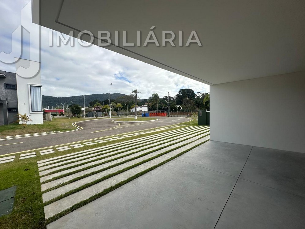 Casa Residencial para venda no Sao Joao do Rio Vermelho em Florianopolis com 513m² por R$ 3.100.000,00