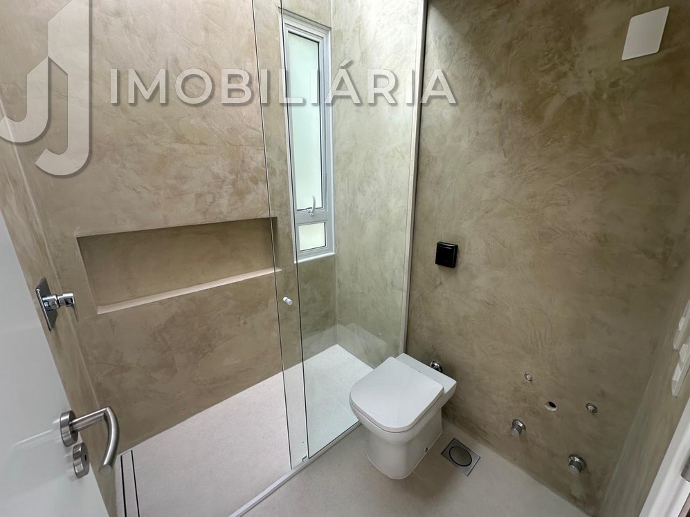 Casa Residencial para venda no Sao Joao do Rio Vermelho em Florianopolis com 513m² por R$ 3.100.000,00