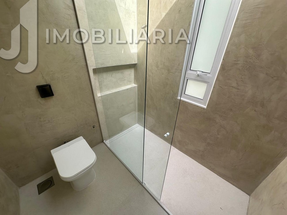 Casa Residencial para venda no Sao Joao do Rio Vermelho em Florianopolis com 513m² por R$ 3.100.000,00