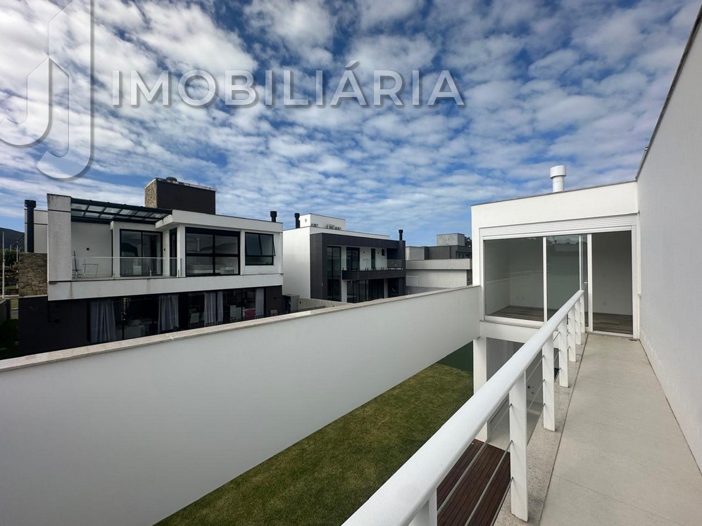 Casa Residencial para venda no Sao Joao do Rio Vermelho em Florianopolis com 513m² por R$ 3.100.000,00