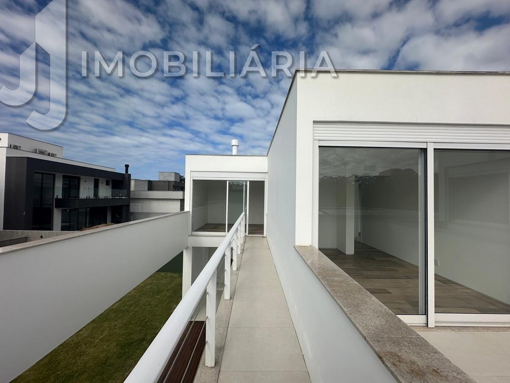 Casa Residencial para venda no Sao Joao do Rio Vermelho em Florianopolis com 513m² por R$ 3.100.000,00