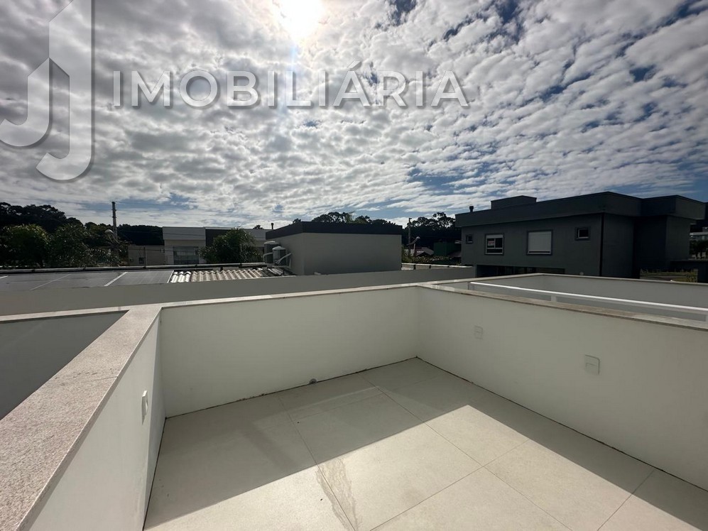 Casa Residencial para venda no Sao Joao do Rio Vermelho em Florianopolis com 513m² por R$ 3.100.000,00