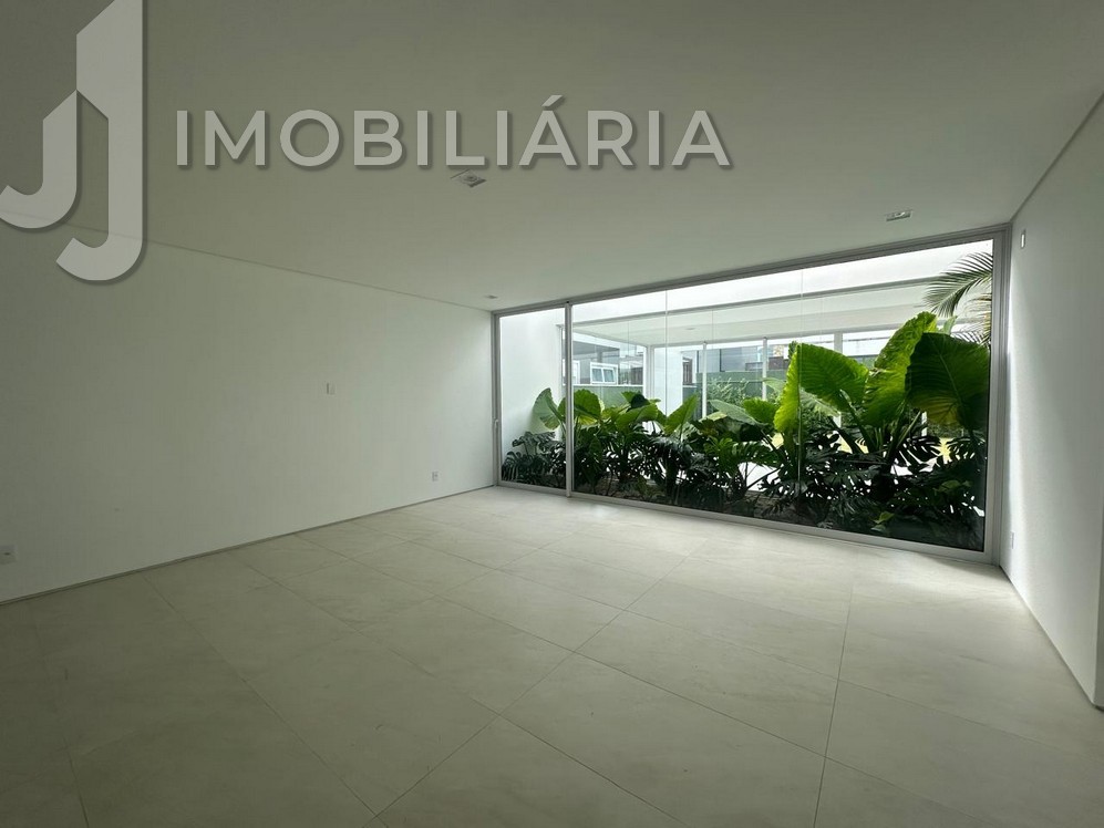 Casa Residencial para venda no Sao Joao do Rio Vermelho em Florianopolis com 513m² por R$ 3.100.000,00